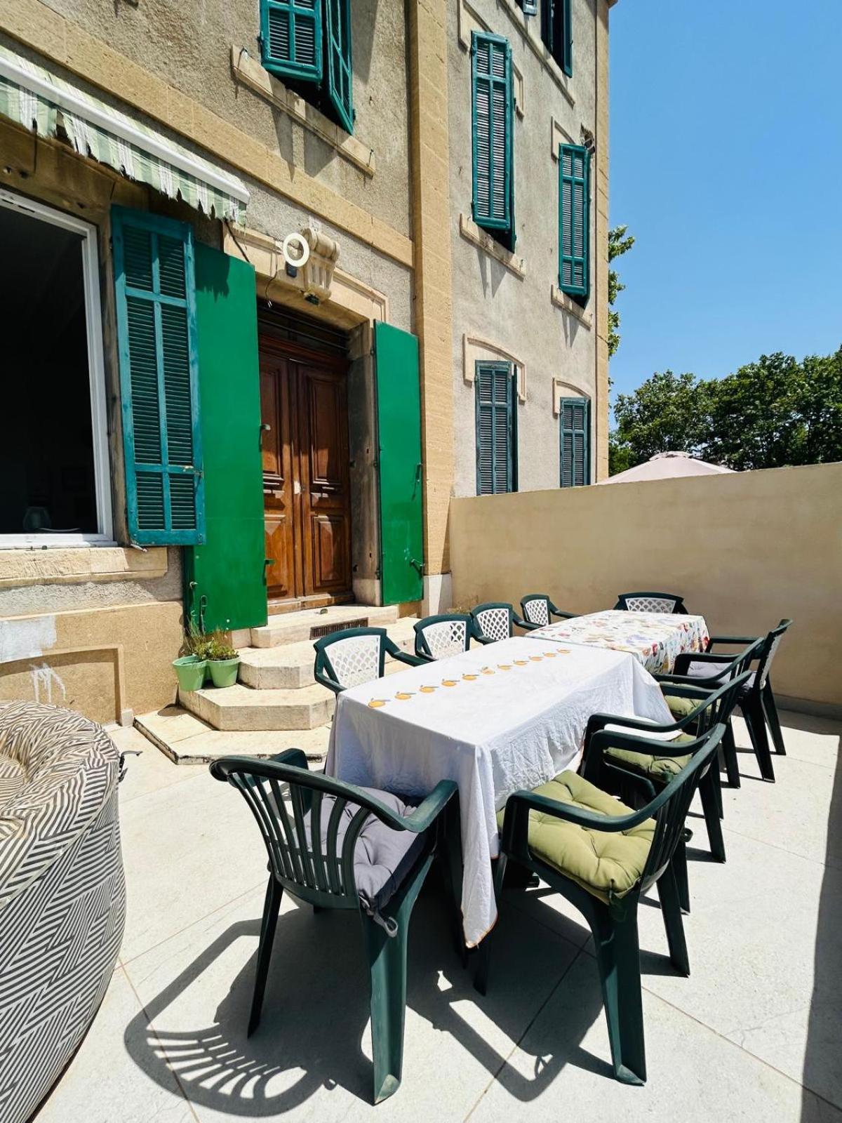 Maisons Detente Jardin, Terrasse Vue Et Appartement Marseille